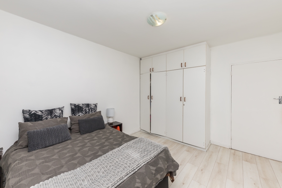 2 Bedroom Property for Sale in Woodstock Western Cape